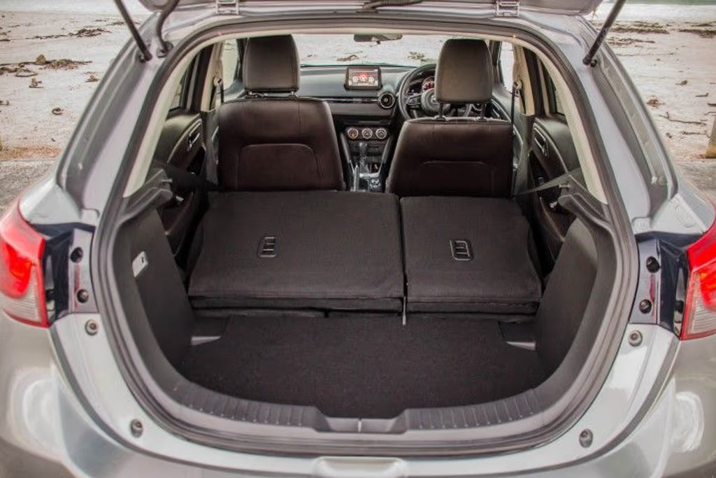 Mazda Demio (Grey)